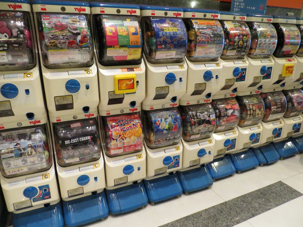 full size gashapon machine for sale