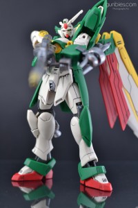 Gunpla: Gundam Wing Series HGBF Gundam Wing Fenice