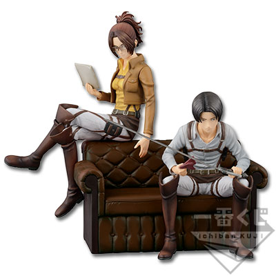 Levi and Hange Figure Set